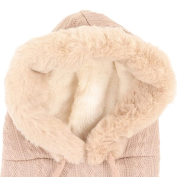 Winter Hat/Scarf Hood - Picture 2 of 2